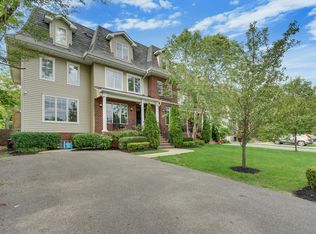 133 4th St, Lakewood, NJ 08701