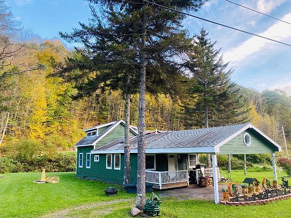 2nd image of 238 Diamond Notch Rd