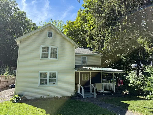 9433 Route 32 Photo 1