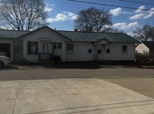 114 N Mulberry St, North Webster, IN 46555