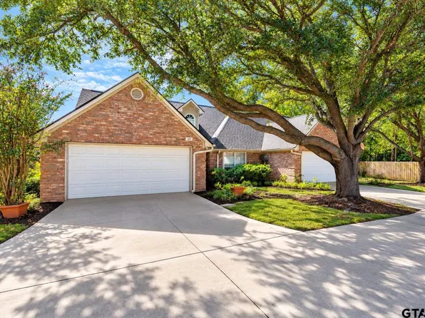407 4th St Unit 327 & 329, Chandler, TX 75758