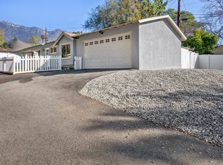 197 E Altadena Dr, Altadena, CA 91001