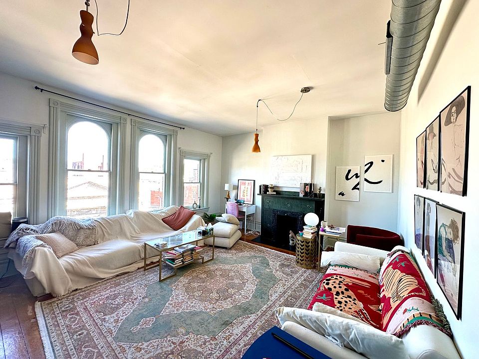 1st image of 4102 Butler St Floor 3