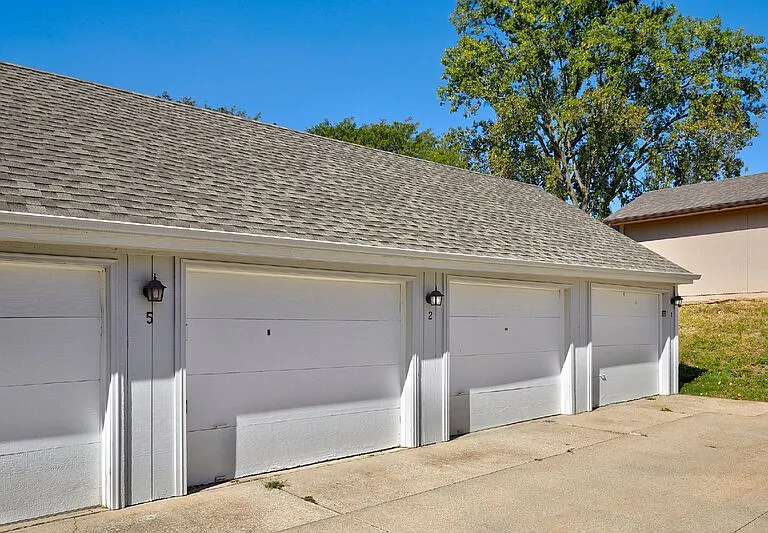 5221 Boulder Dr #5 — Photo 25