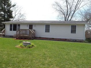 34690 N Michael Rd, Ingleside, IL 60041