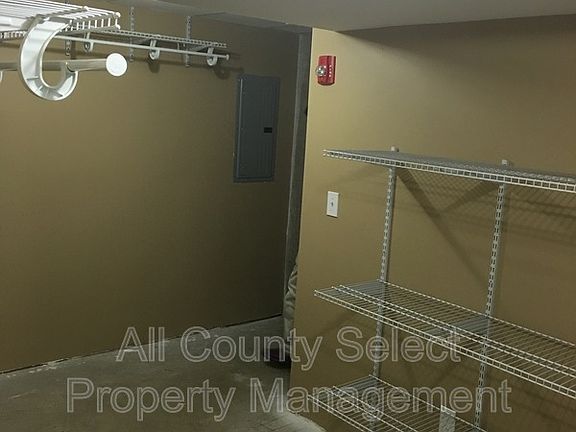 2nd image of 83 Holten St APT 3