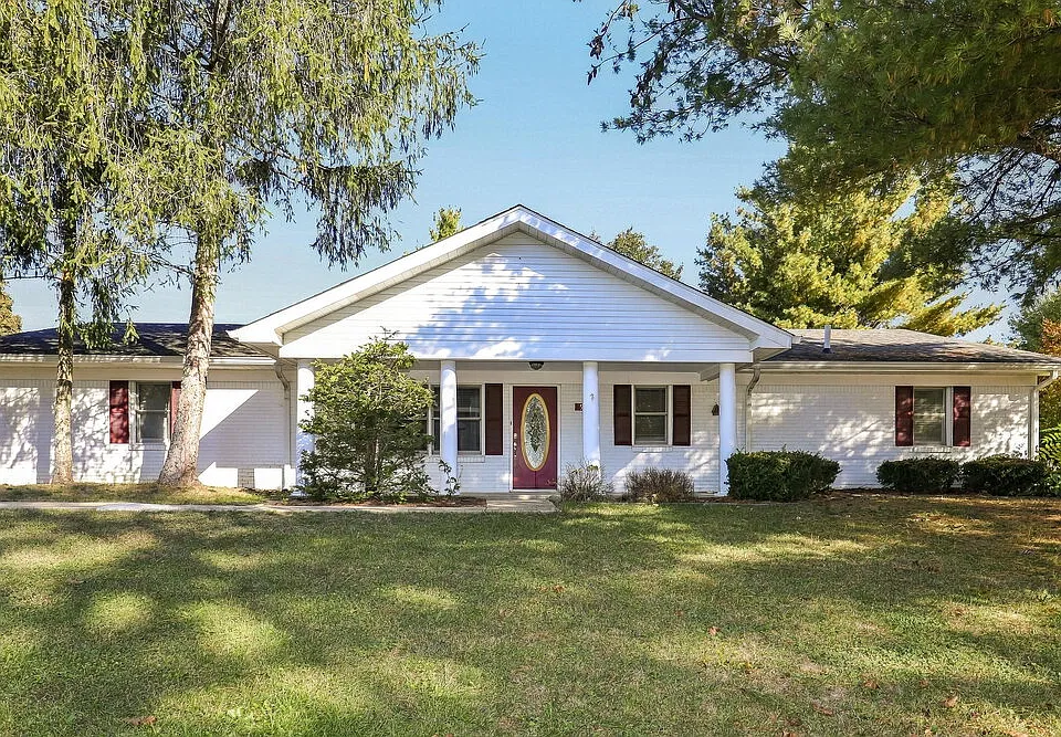 5112 Beechwood Rd