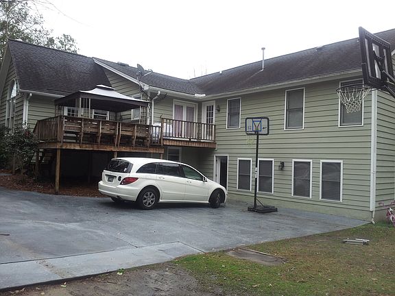 Back of home from garage