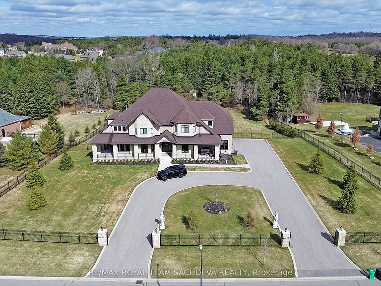 76 Buckstown Trl — Photo 1