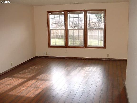 5th image of 2801 NE 82nd Cir