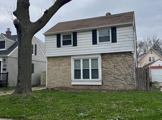 3931 N 39th St, Milwaukee, WI 53216