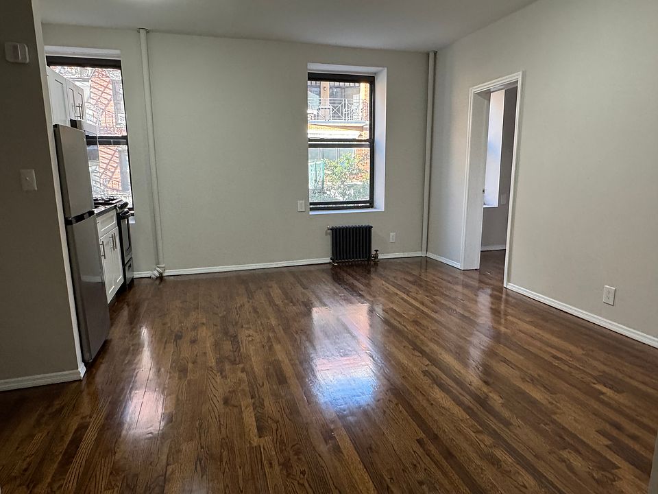 1st image of 165 W 4th St APT 5