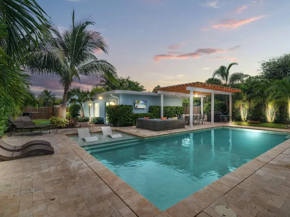 1601 S Palmway Lake, Lake Worth, FL 33460