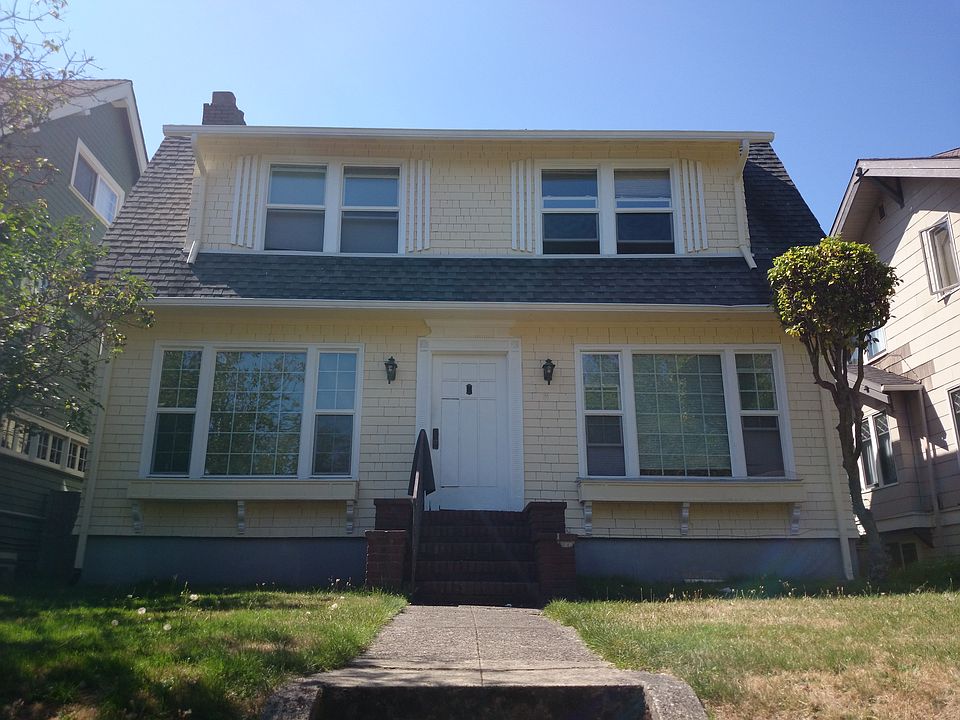 2nd image of 5209 18th Ave NE