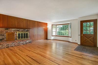 3rd image of 20313 5th Ave NW