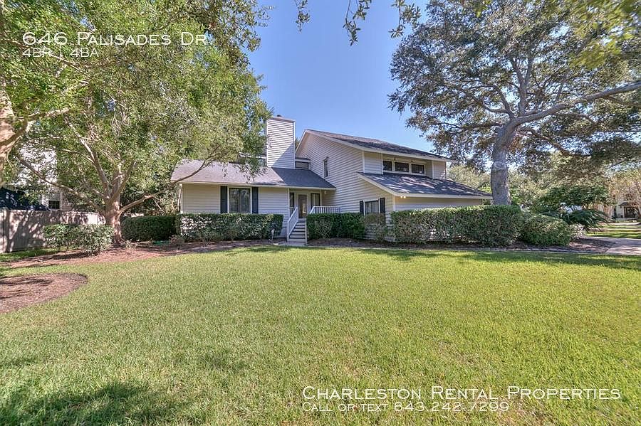 1st image of 646 Palisades Dr