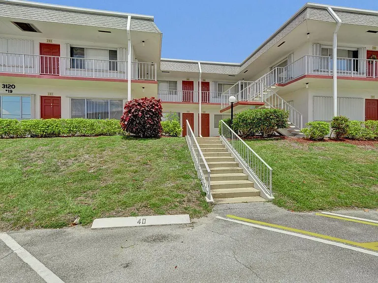 3120 Cynthia Ln #207 — Photo 16