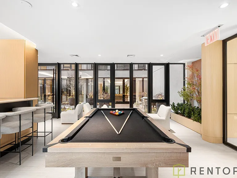 554 W 46th St #1040 — Photo 19