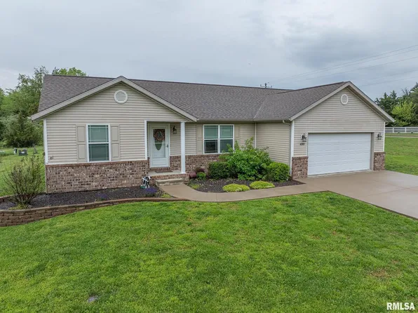 4202 Woodglen Ln, Mount Vernon, IL 62864