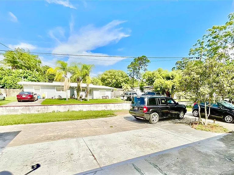 2117 Calusa Trl #B — Photo 7