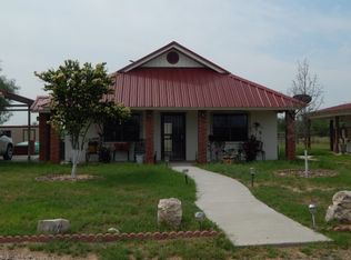 250 Mendoza, Zapata, TX 78076