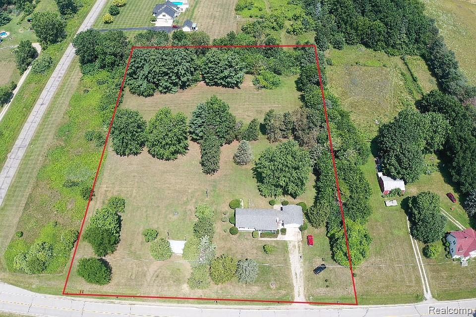 2285 Peppermill Rd, photo 3