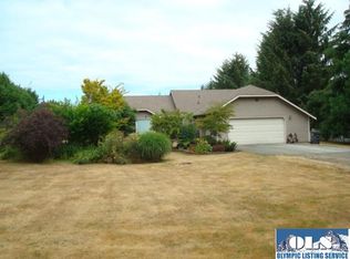 40 Starry Rd, Sequim, WA 98382