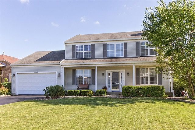 1st image of 16643 Dorchester Pl
