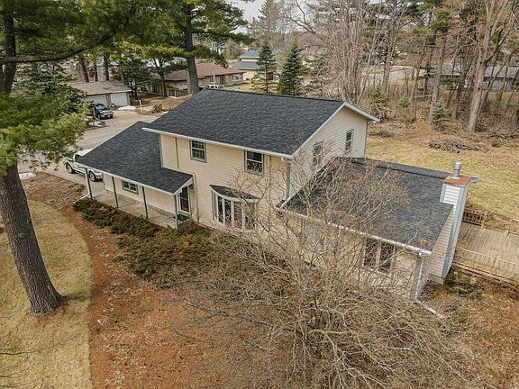 2nd image of 2960 SHADY LANE