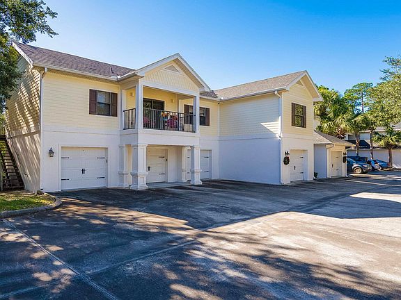 4th image of 117 Laurel Wood Way Unit 101