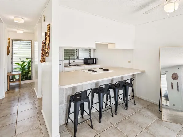 92-779 Makakilo Dr #B9, Kapolei, HI 96707