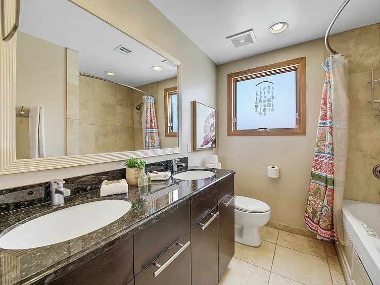 52883 Eisenhower Dr — Photo 27