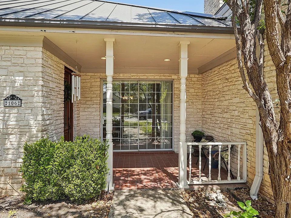 106 Saint Andrews Loop