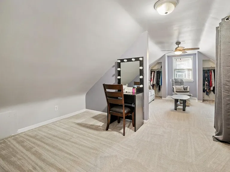 3747 Henry Ave — Photo 11