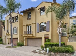 Villas @ Escala, San Diego, CA 92108