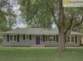 13212 Oak St, Lenexa, KS 66215