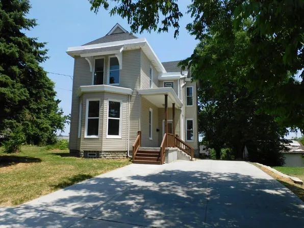 910 Summit Ave, Cincinnati, OH 45204