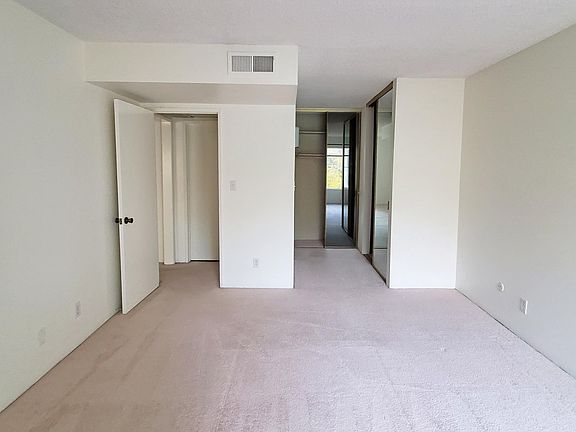 4th image of 9204 Summertime Ln
