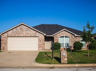 354 Maggie Cir, Flint, TX 75762