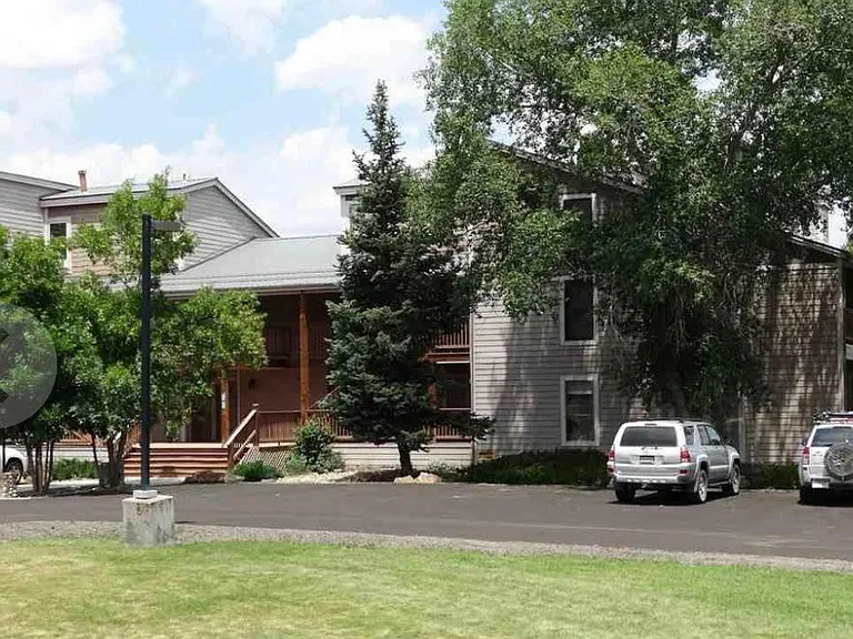 89 Valley View Dr #3202 — Photo 1