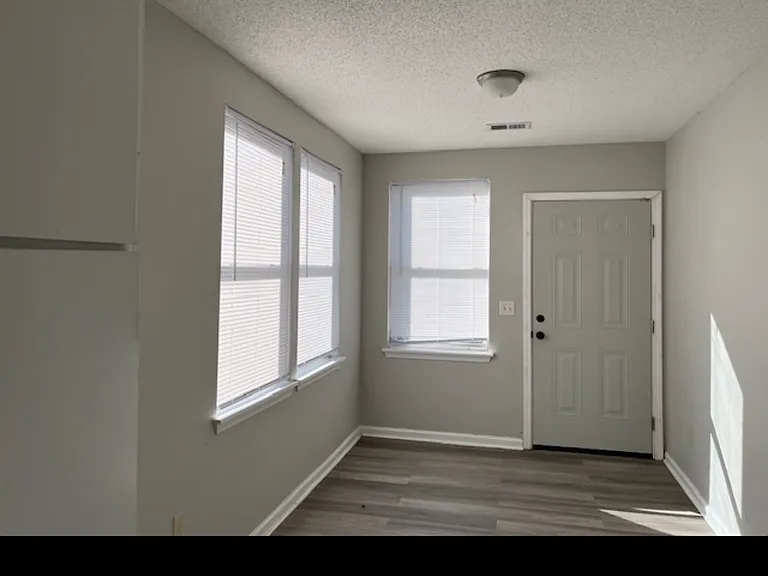 1512-101 Ragan St — Photo 3