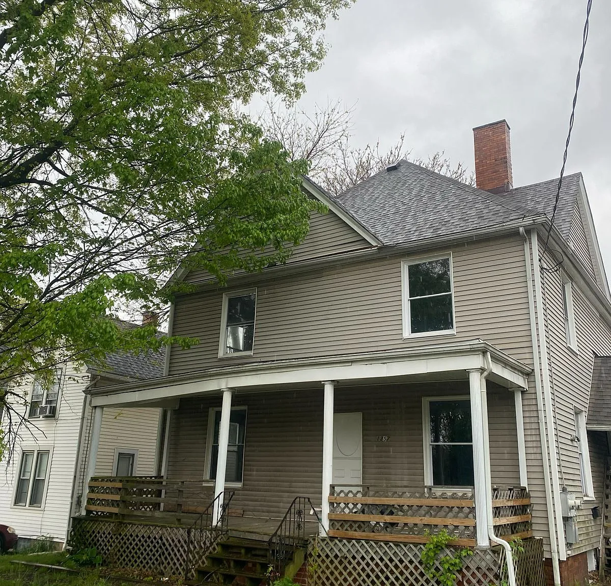 3 bed, 1.0 bath, $850 — Photo 1