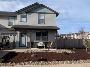 643 NE Kerns Dr, Dallas, OR 97338