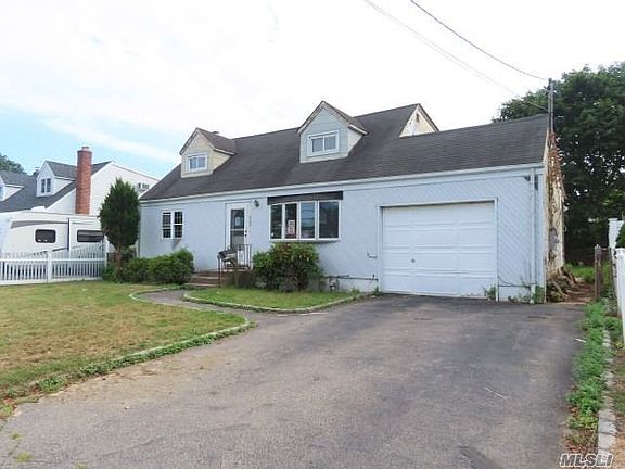 2nd image of 936 N Fulton Ave