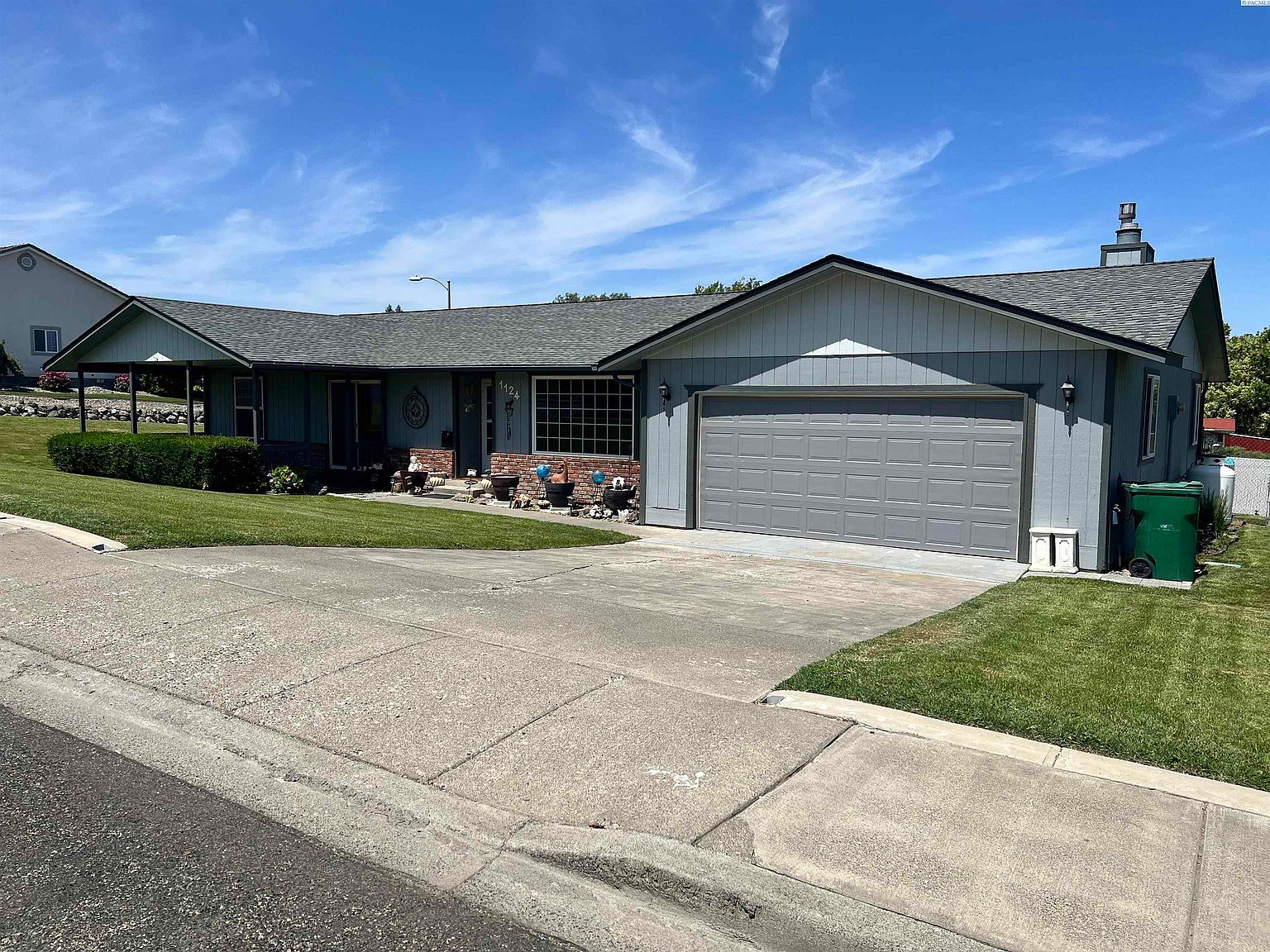 1124 W 19th Ave Kennewick WA 99337 Zillow   21f6cf2fd81aee6a20bb4ac99237908b Cc Ft 1536 