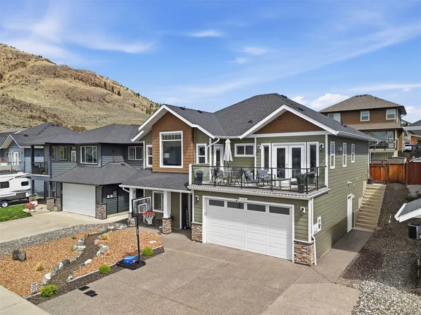 2109 Doubletree Cres, Kamloops, BC V2B 0E9