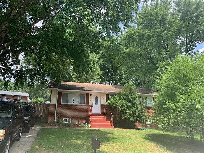 1st image of 8006 Carmel Dr