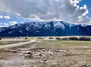3 Banks Lowman Rd, Garden Valley, ID 83622