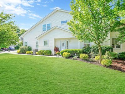 311 Erik Drive #311, East Setauket, NY, 11733
