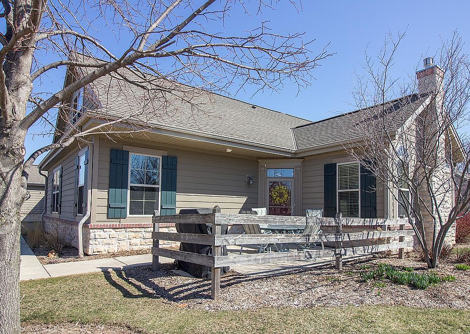 1st image of N69W15402 Macallan Ct